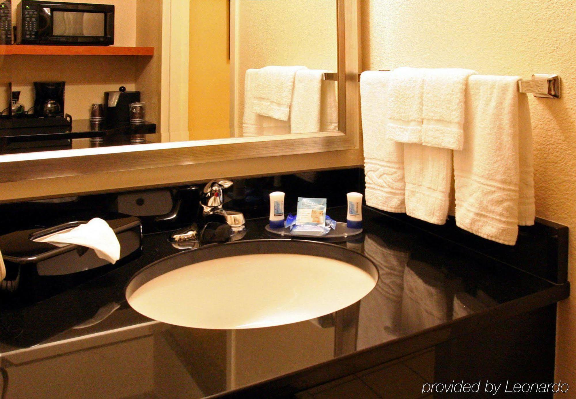 Fairfield Inn & Suites Hilton Head Island Bluffton Værelse billede
